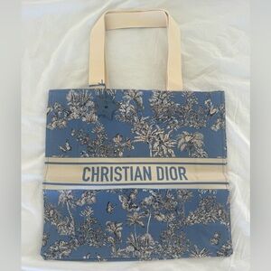 NWOT Dior Riviera Beach Tote New Collection Capri Boutique Seaside Exclusive